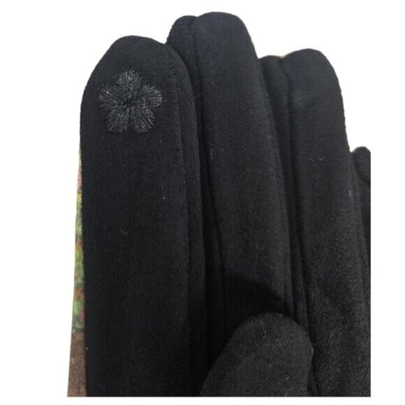 Women's Fleece Gloves, Gustav Klimt's "The Kiss" Print, 9" Long - Picture 3 of 5